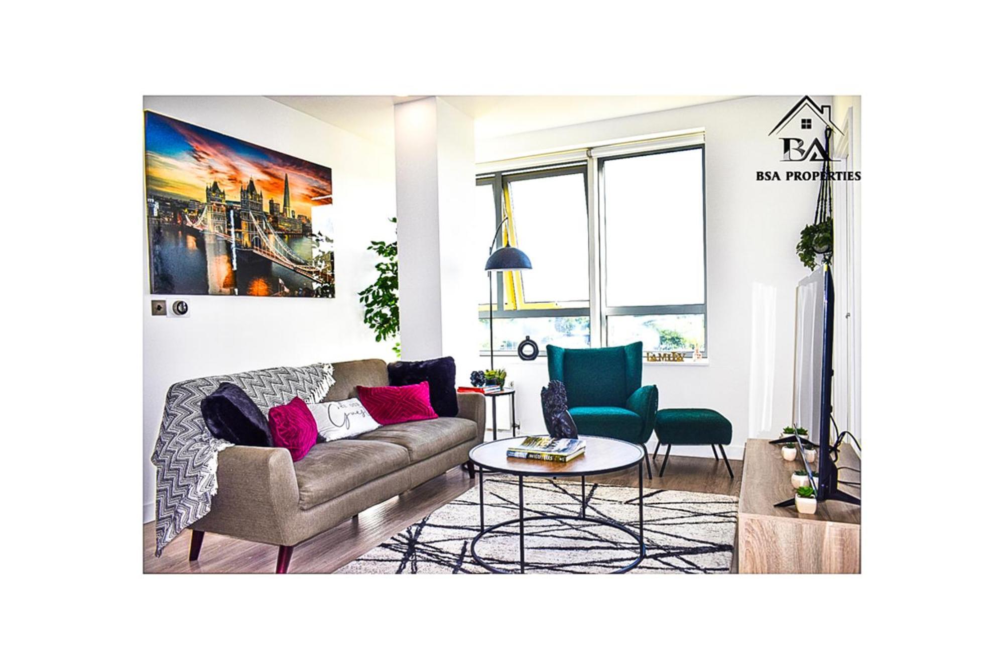 בראקנל City Centre Apartment Close To Ascot & Legoland Sleep Upto 4 Guests - Parking On Request! מראה חיצוני תמונה