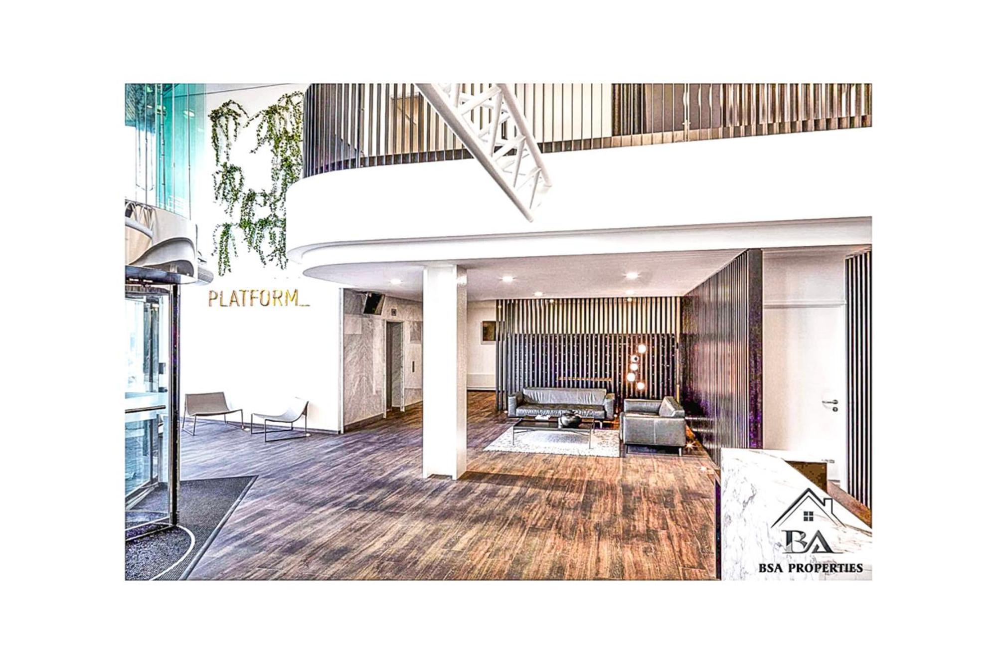 בראקנל City Centre Apartment Close To Ascot & Legoland Sleep Upto 4 Guests - Parking On Request! מראה חיצוני תמונה