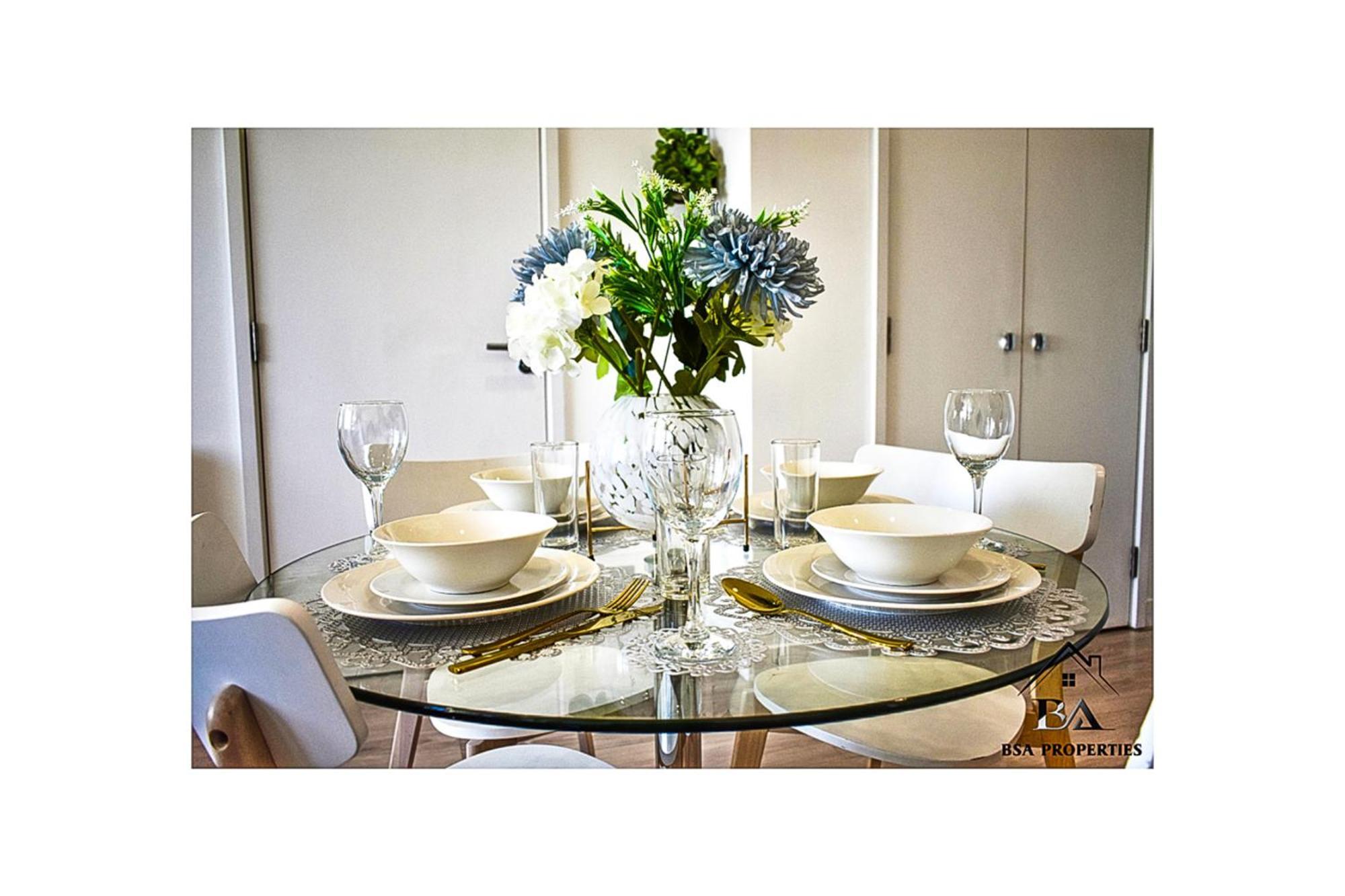בראקנל City Centre Apartment Close To Ascot & Legoland Sleep Upto 4 Guests - Parking On Request! מראה חיצוני תמונה